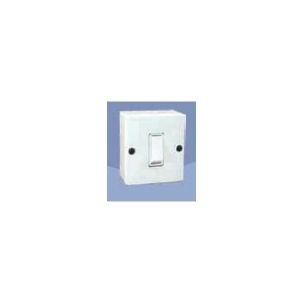 CONJUNTO INTERRUPTOR SIMPLES MEC TRONIC LINHA A 10A 250V COM CAIXA-0c478ed3-089a-4dc2-9497-c80d6614c5db
