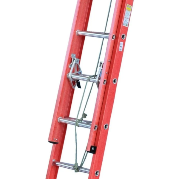 ESCADA EXTENSÍVEL FIBRA WB BERTOLO 39 DEGRAUS 6,90 A 11,70M 110KG-d7a140fb-6b88-444e-b634-4c3010531e6a