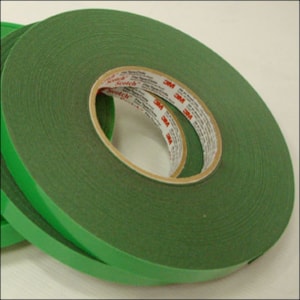 FITA DUPLA FACE 19MM X 20M 3M VHB 4910 ALTA ADESÃO TRANSPARENTE