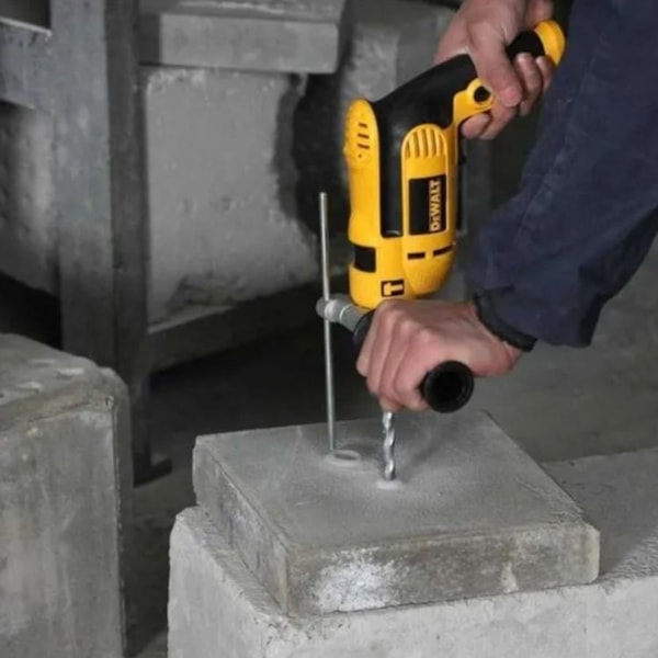 FURADEIRA DE IMPACTO DEWALT 127V 1/2