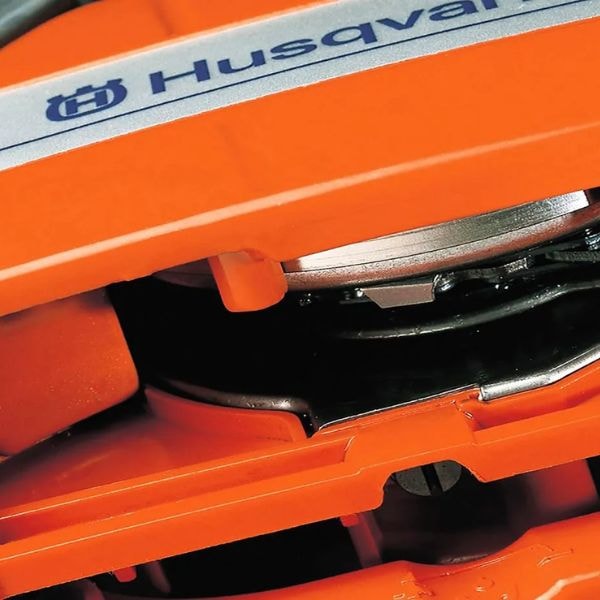 MOTOSSERRA HUSQVARNA 61 A SABRE 18