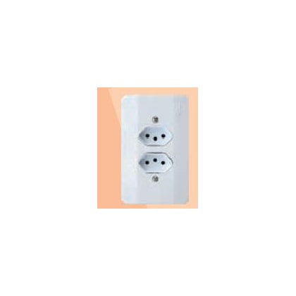 Tomada Embutir Dupla Mec Tronic Millenium 2P+T 10A 250V Com Placa